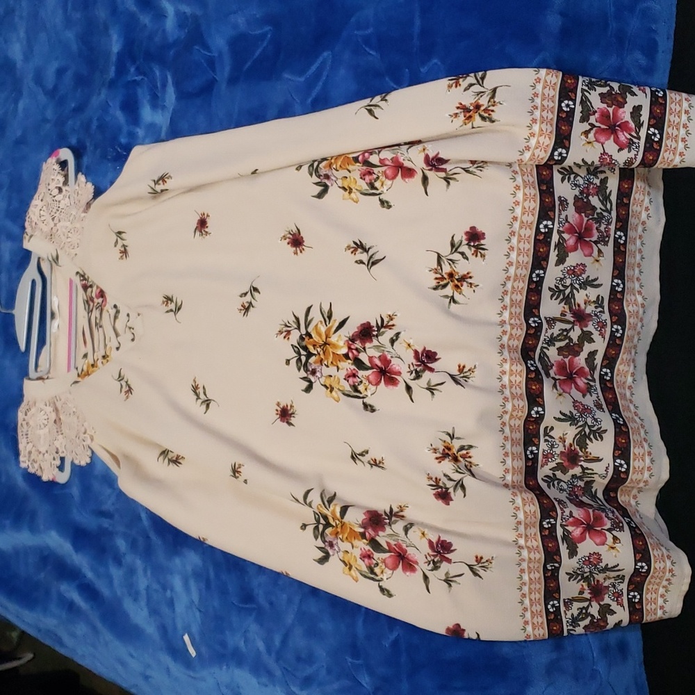 Blu Pepper Floral Pattern Dress || Medium || Beige